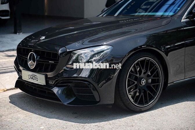 Mercedes- Benz E200 Sport Đklđ 2020- trả trước 350
