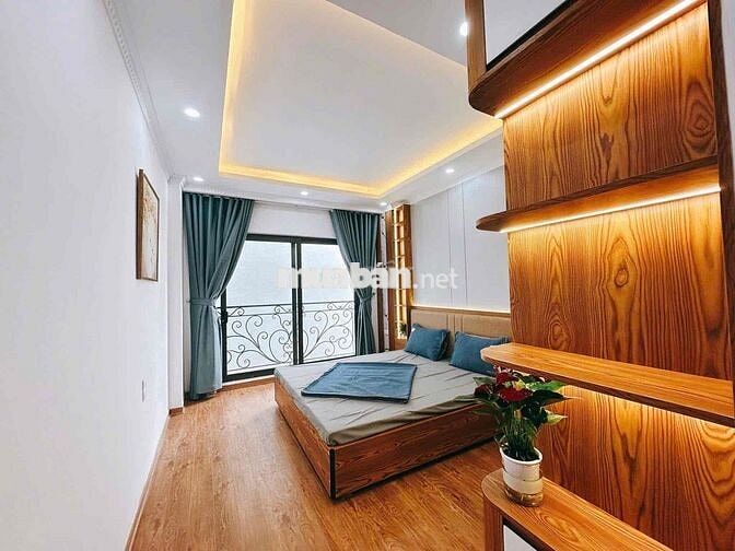 Bán nhà Thang máy Định Công- Ngõ Đẹp- Full nội thất - DT:31m2 x 6 Tầng