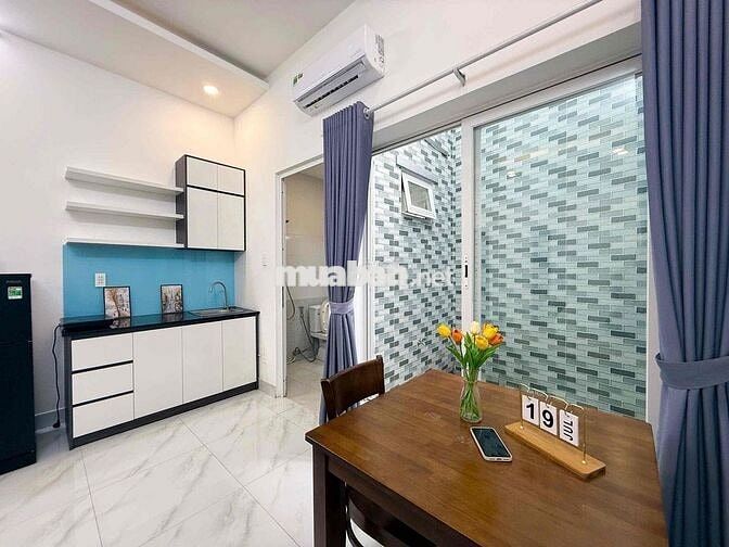 CĂN HỘ FULL NỘI THẤT CỬA SỔ TO ĐÓN NẮNG