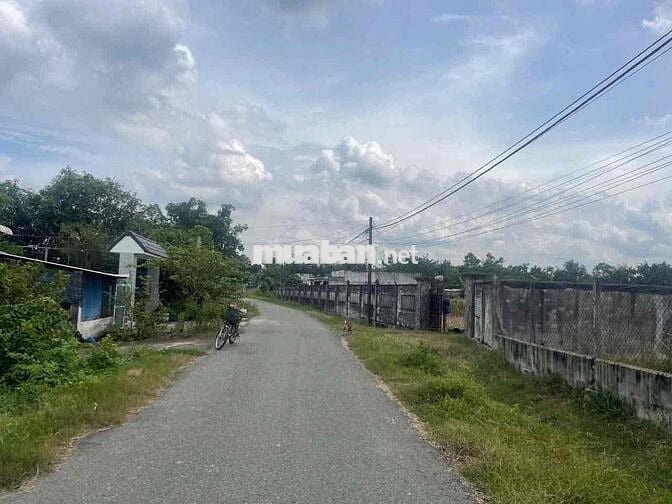 BÁN LÔ ĐẤT 172m2 GIÁ CHỈ HƠN 1 Tỷ