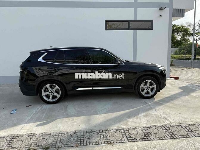 VinFast Lux SA2.0 2021 Plus 2.0 AT - 60000 km
