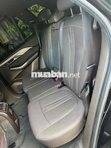 VinFast Lux SA2.0 2021 Plus 2.0 AT - 60000 km