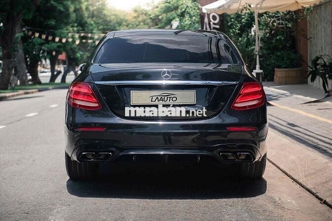 Mercedes- Benz E200 Sport Đklđ 2020- trả trước 350
