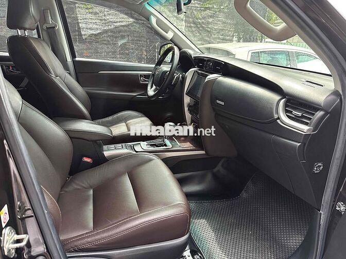 Toyota Fortuner 2020 2.7V 4x2 AT - 85000 km