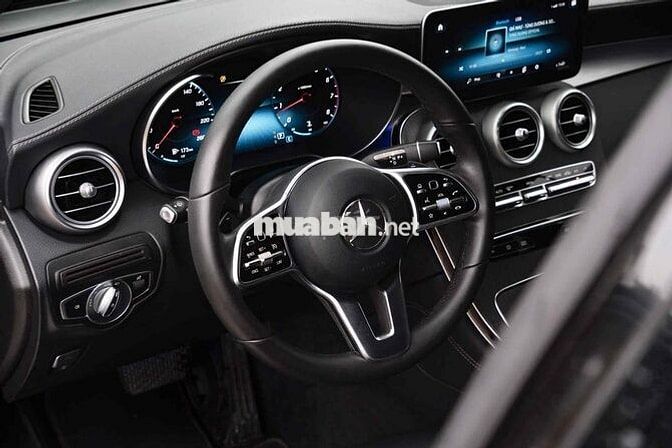 Mercedes- Benz GLC300 Đklđ 2021 - 400