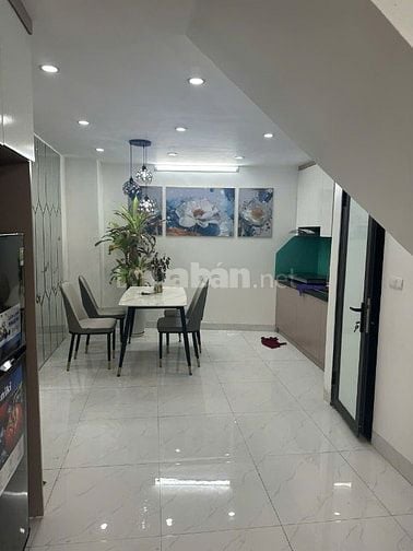Cho thuê nhà tại ngách 515/13 Hoàng Hoa Thám Hà Nội 
