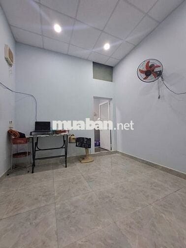 50m2 2 tầng, Phú Trung - Tân Phú. 4PN 2WC. Chỉ 4,68 Tỷ. Chính chủ.
