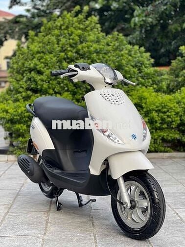 Zip 100 E3 2019 màu trắng chính chủ
