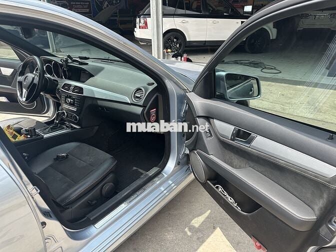 Mercedes Benz C Class 2013 C200 - 120000 km