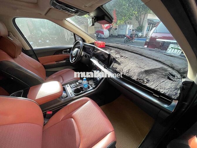 Kia Carnival 2022 Signature 2.2D - 950000 km