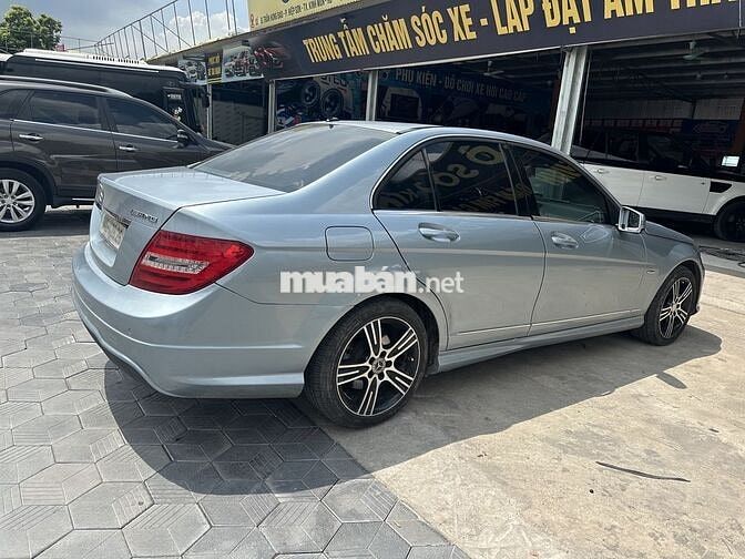 Mercedes Benz C Class 2013 C200 - 120000 km