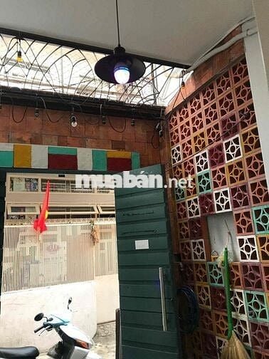 nhà nguyên căn giá rẻ tại Bình Thạnh, giáp quận 1