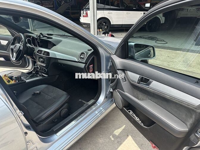 Mercedes Benz C Class 2013 C200 - 120000 km