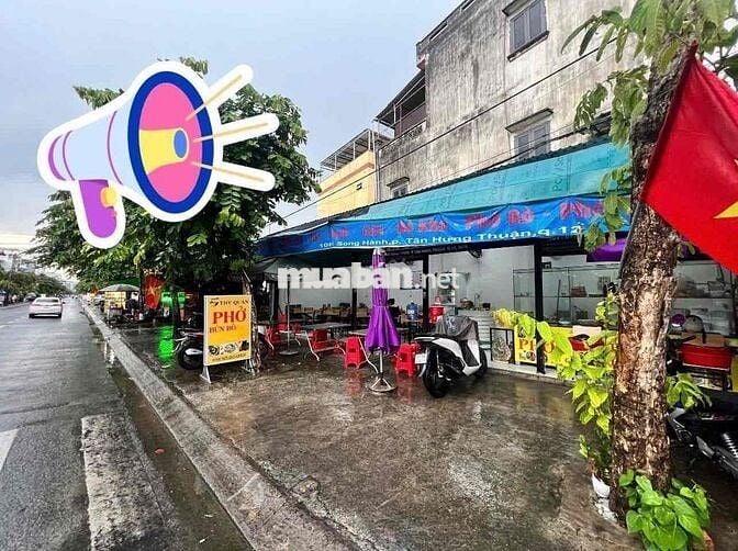 sang gấp quán phở đang hoạt động vì mệt góc 2 măt tiền song hành