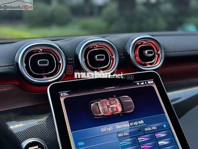 Mercedes GLC300 phiên bản mới