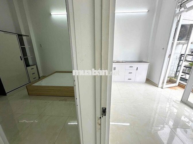 🔥Siêu phẩm 1pn tách bếp ban công mới 100%ngay học viện hàng không cs2