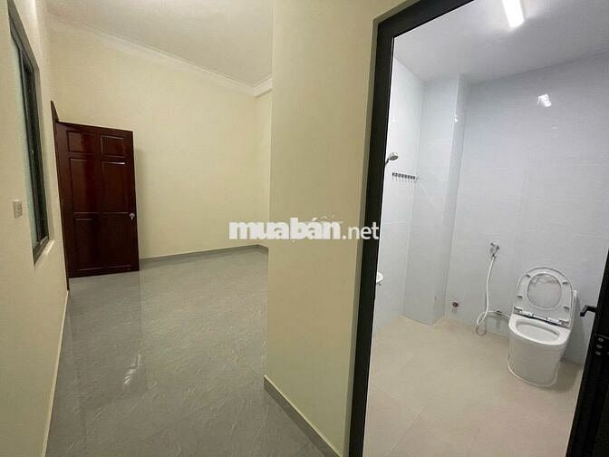 Cho thuê phòng mới rộng rãi trong nhà nguyên căn