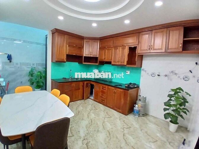 Cần bán gấp nhà phố đẹp Quận Bình Tân
