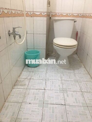 Phòng trọ giá rẻ, vs riêng, gần cổng xe lửa số 6
