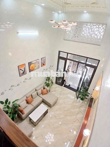 Cần bán gấp nhà phố đẹp Quận Bình Tân