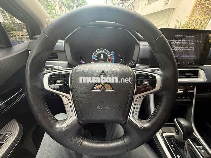 Mitsubishi Xpander 2023 bản  Cross - 52000 km