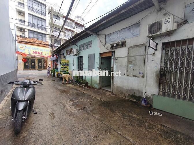 Phòng trọ 14m2 đường Liên khu 1-6 (gần Hương Lộ 2), phòng trống