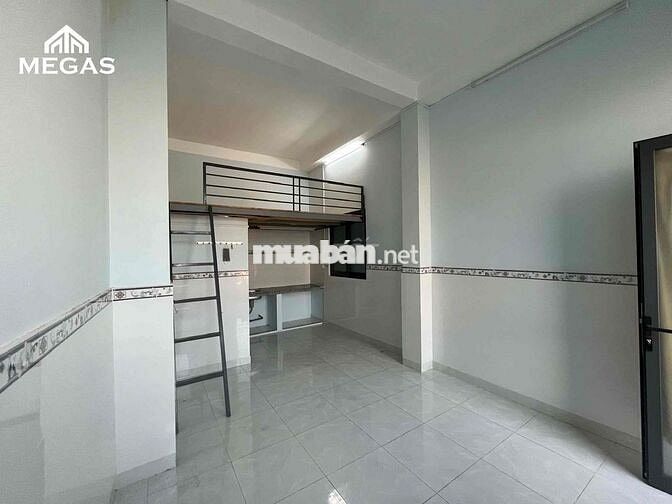 📍HUFLIT - HÓC MÔN📍Phòng Trọ Giá Rẻ Gác 30m2 Cửa Sổ Trời