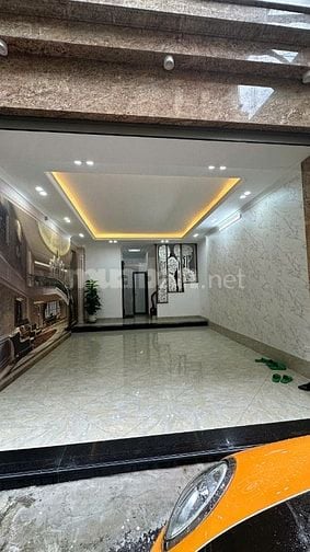 CẦN BÁN GẤP NHÀ 7 TẦNG MỚI ĐẸP, CHỈ CẦN SÁCH VALI VÀO Ở 