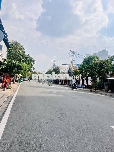 CHo thuê mbkd mặt tiền đường Kênh tân hoá 5x10m nhà mới kd thuận tiện