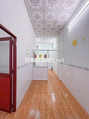 Bán căn nhà cấp 4 ở Bà Điểm, Hóc Môn giá chỉ 860trieu, sổ hồng sẵnluôn
