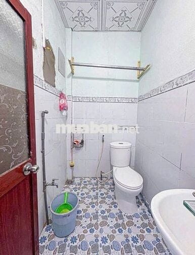Bán căn nhà cấp 4 ở Bà Điểm, Hóc Môn giá chỉ 860trieu, sổ hồng sẵnluôn