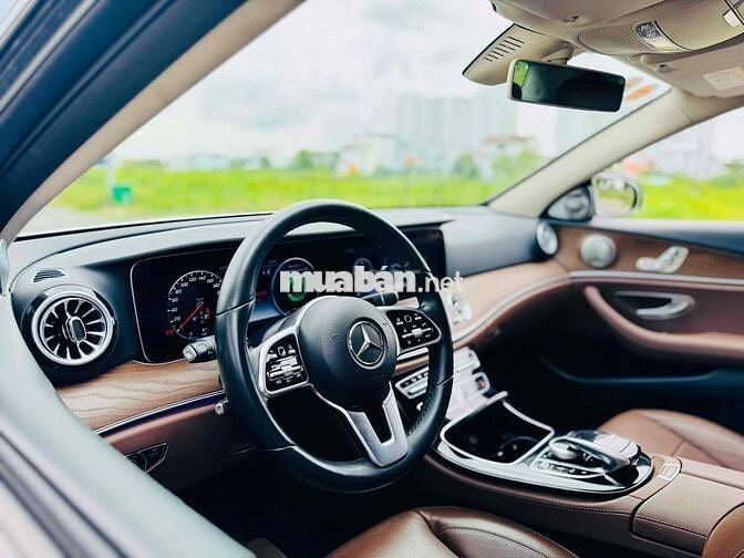 Mercedes Benz E Class 2018 E200 - 80000 km