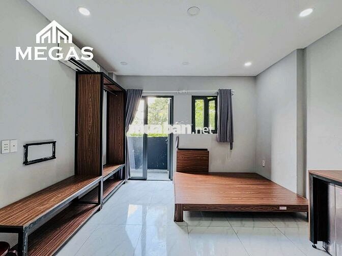BAN CÔNG FULL Nội thất NGAY ĐẶNG VĂN BI