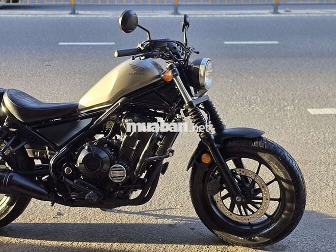 Rebel 500cc, 1 dòng xe cực đẹp.9,900km siêu mới.