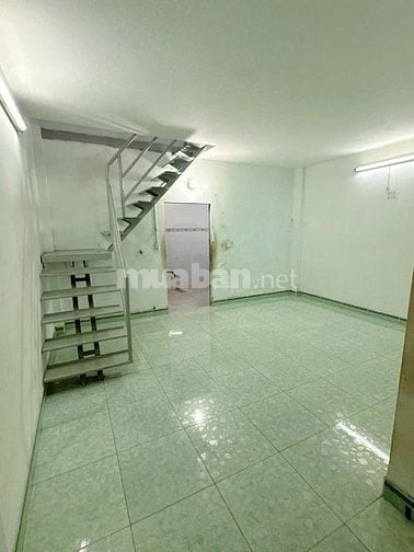 Bán gấp căn nhà cấp 4, Tân Hiệp Hóc Môn, SHR, Giá 850 Triệu.