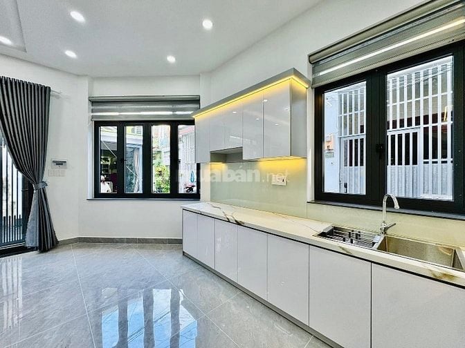 ⭐️Nhà 3 Lầu DT:7x8 tuyệt đẹp CAO CẤP góc 2 mặt hẻm Nguyễn Tư Giản, P12