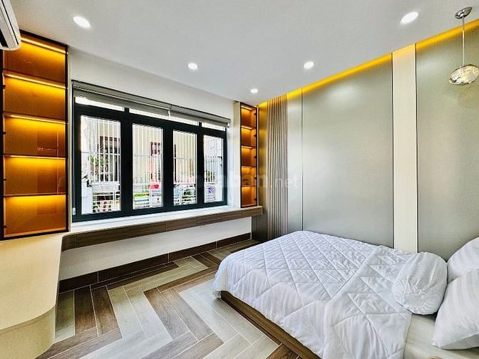 ⭐️Nhà 3 Lầu DT:7x8 tuyệt đẹp CAO CẤP góc 2 mặt hẻm Nguyễn Tư Giản, P12