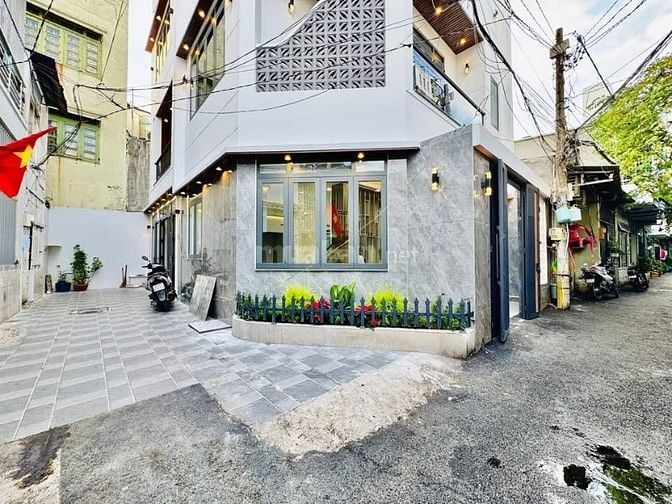 ⭐️Nhà 3 Lầu DT:7x8 tuyệt đẹp CAO CẤP góc 2 mặt hẻm Nguyễn Tư Giản, P12