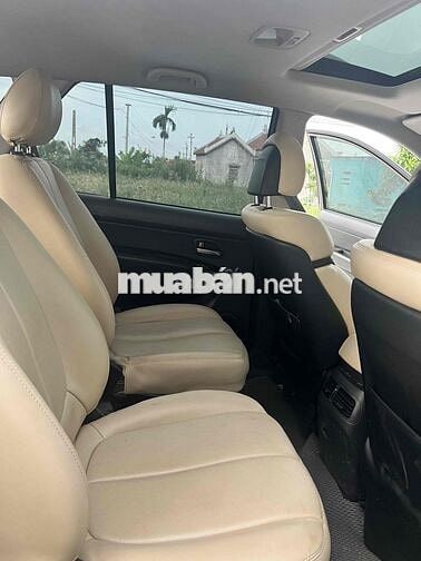 kia carens sx 2.0AT