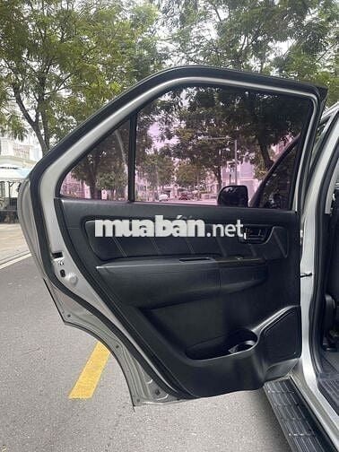 Toyota Fortuner 2015 2.7V 4x4 - 90000 km