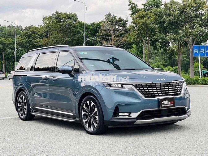 Kia Carnival Signature 2.2D 2020 - 25000 km