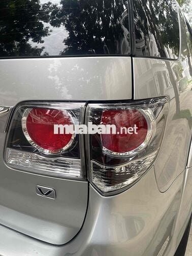 Toyota Fortuner 2015 2.7V 4x4 - 90000 km