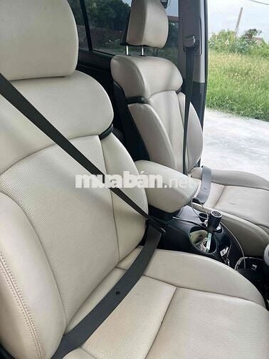 kia carens sx 2.0AT