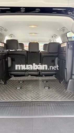 Toyota Land Cruiser 4.6V8 sản xuất 2019.Xe quá mới