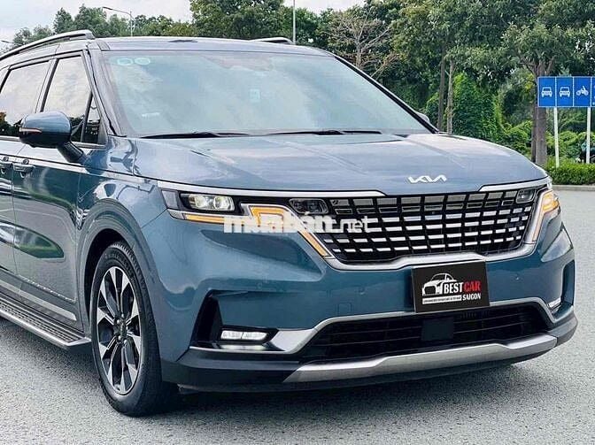 Kia Carnival Signature 2.2D 2020 - 25000 km