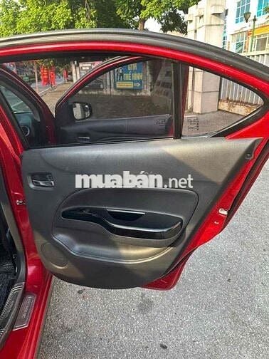 Mitsubishi Attrage 2019 1.2L AT Eco - 6 km