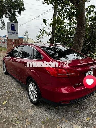 Chính chủ cần bán Ford Focus 2017 trend