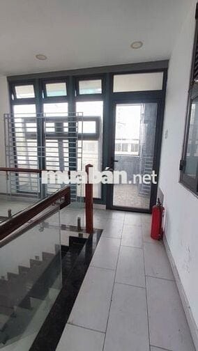 Bán nhà hẻm xe hơi 57m2, 4 tầng 5 PN, đường Lạc Long Quân, Quận 11