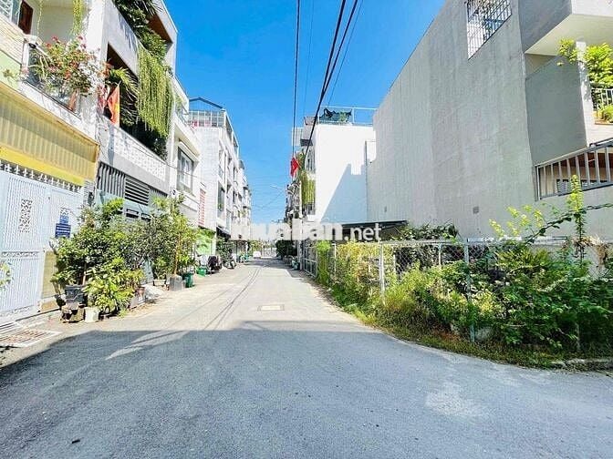 VIPP!!! ĐẤT HẺM Ô TÔ NGAY Đ. LINH ĐÔNG - FULL TIỆN ÍCH XUNG QUANH