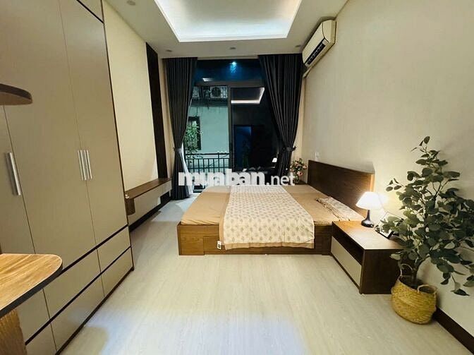 Mặt ngõ Thái Hà ,Đống Đa 30m2 6 tầng ngõ ô tô , full 25tr